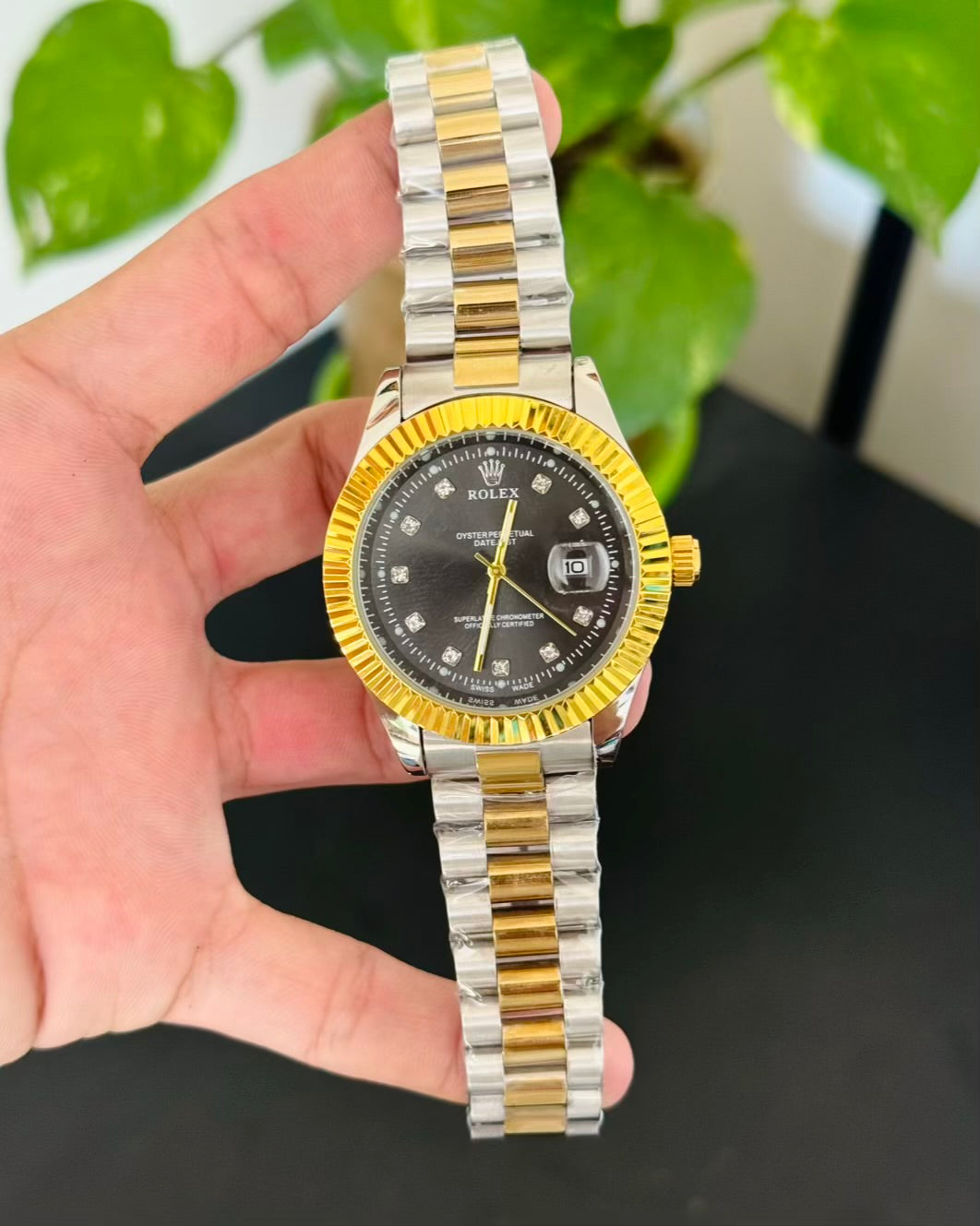 RLX Date Working Black Dail Watch with Taj Lock