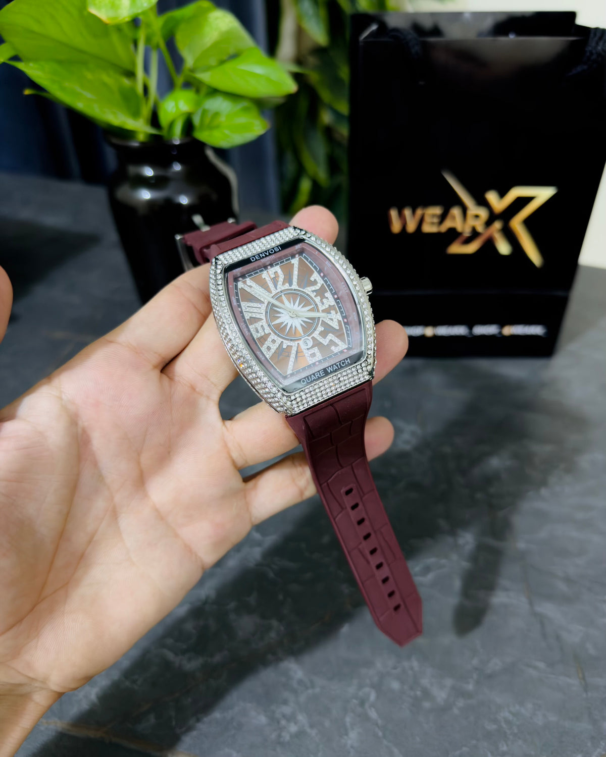 FM Diamond
