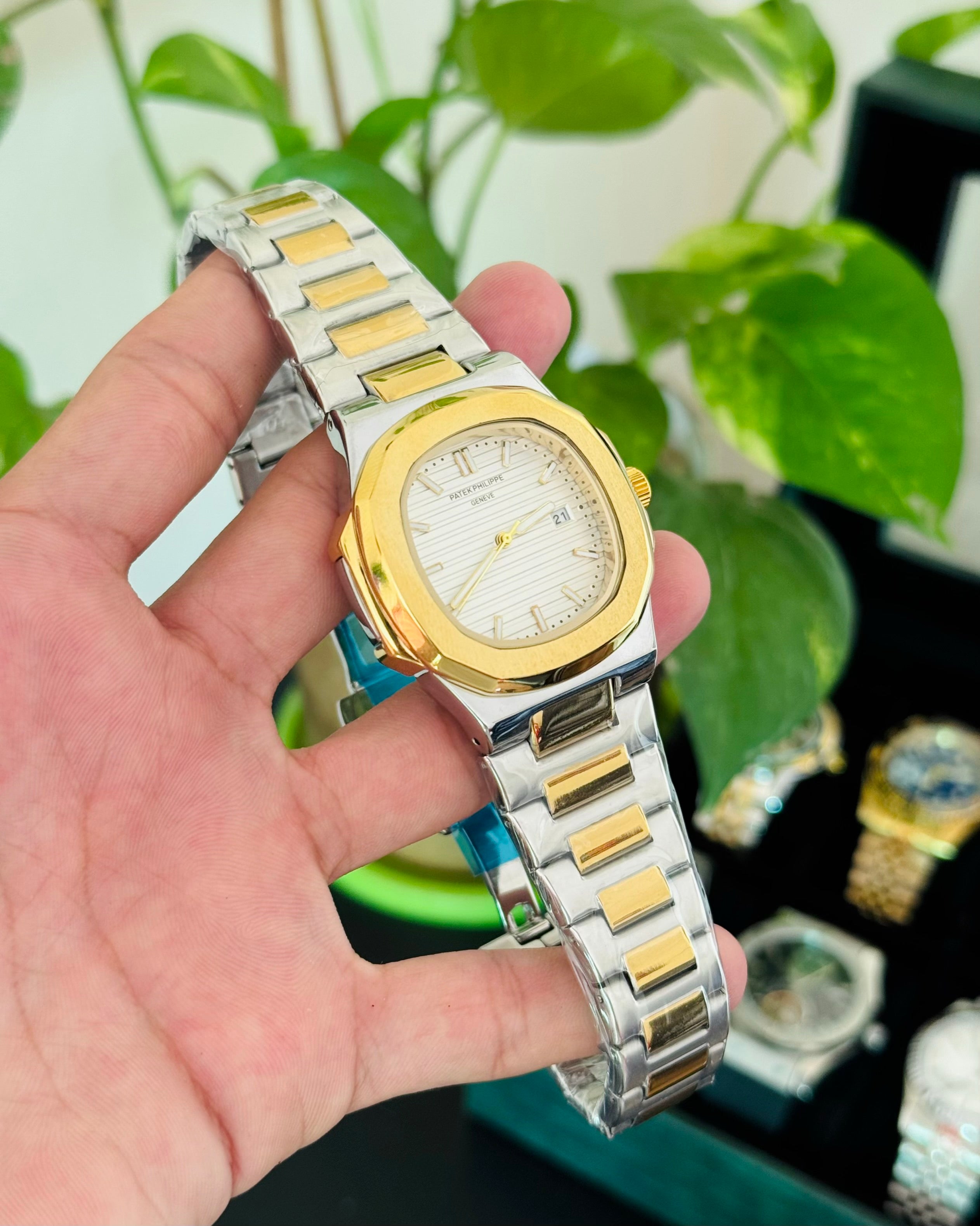 PP Date working white Chain Wrist Watch