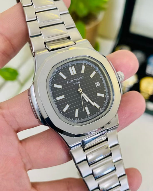 PP Date working white Chain Wrist Watch With Black Dial P-01