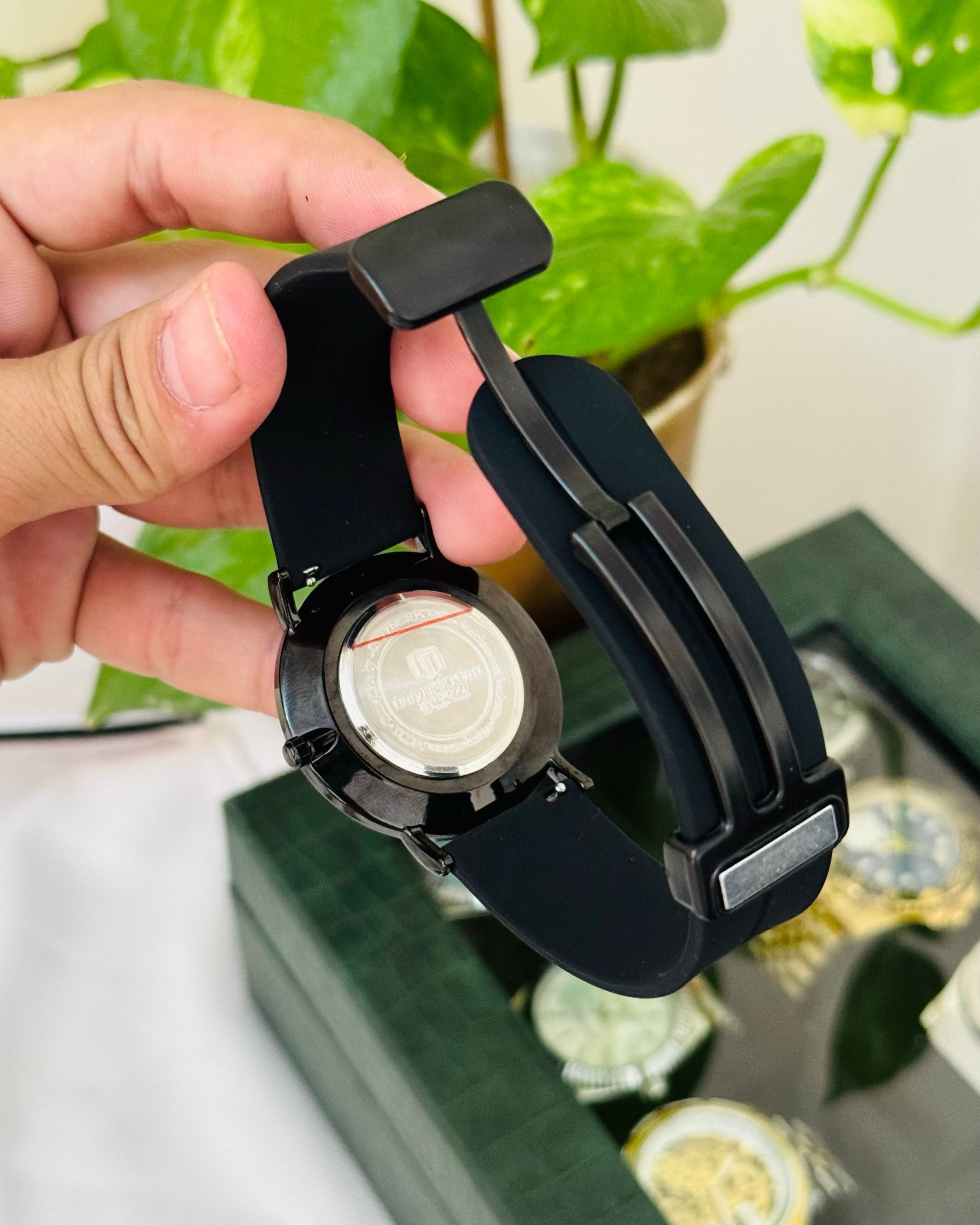 Slim and Rubber Soft Strap Waterproof Watch with magnetic Lock UP-02