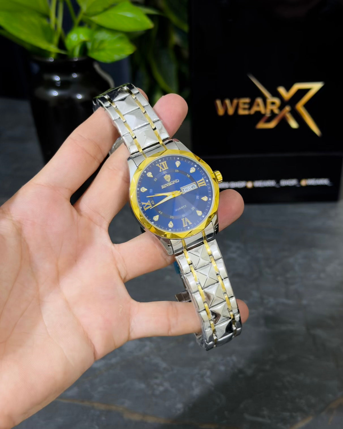 Binbond Day & Date