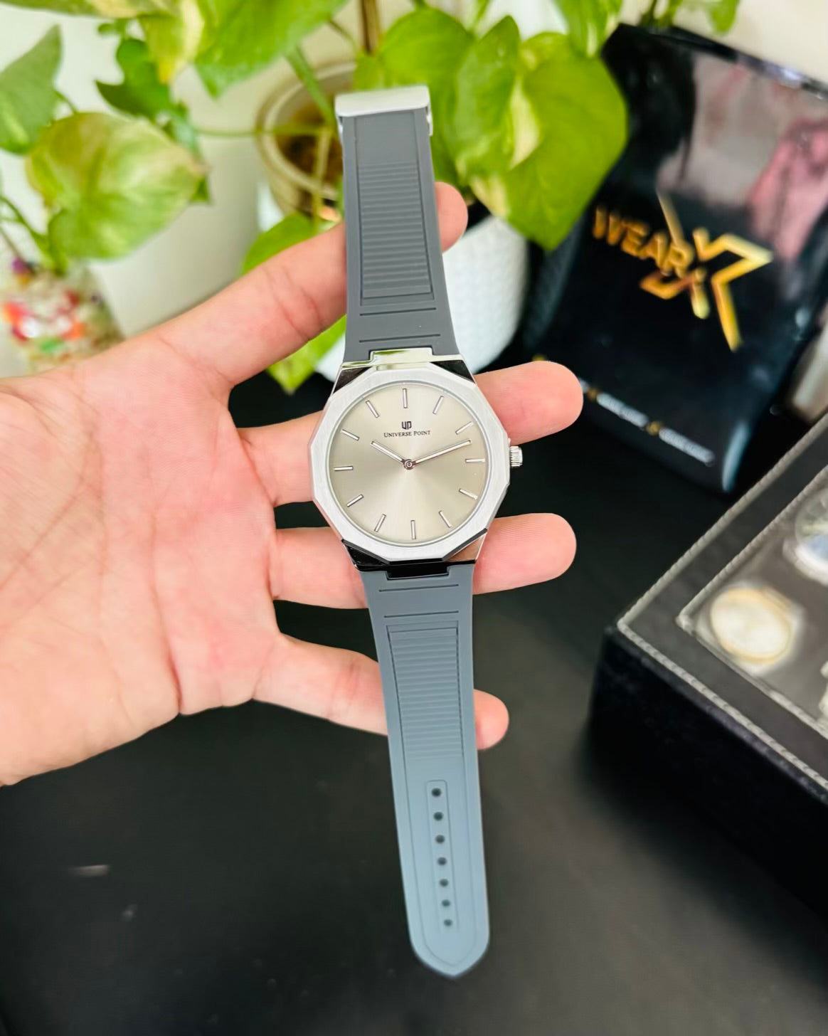 Slim and Rubber Soft Strap Waterproof Watch with magnetic Lock
