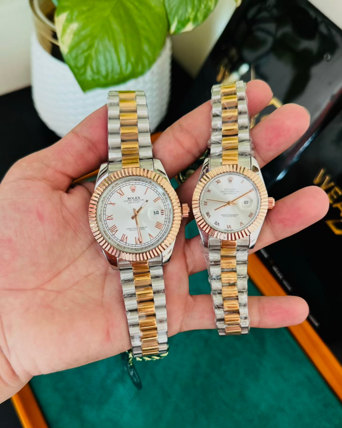 RLX Couple Watch