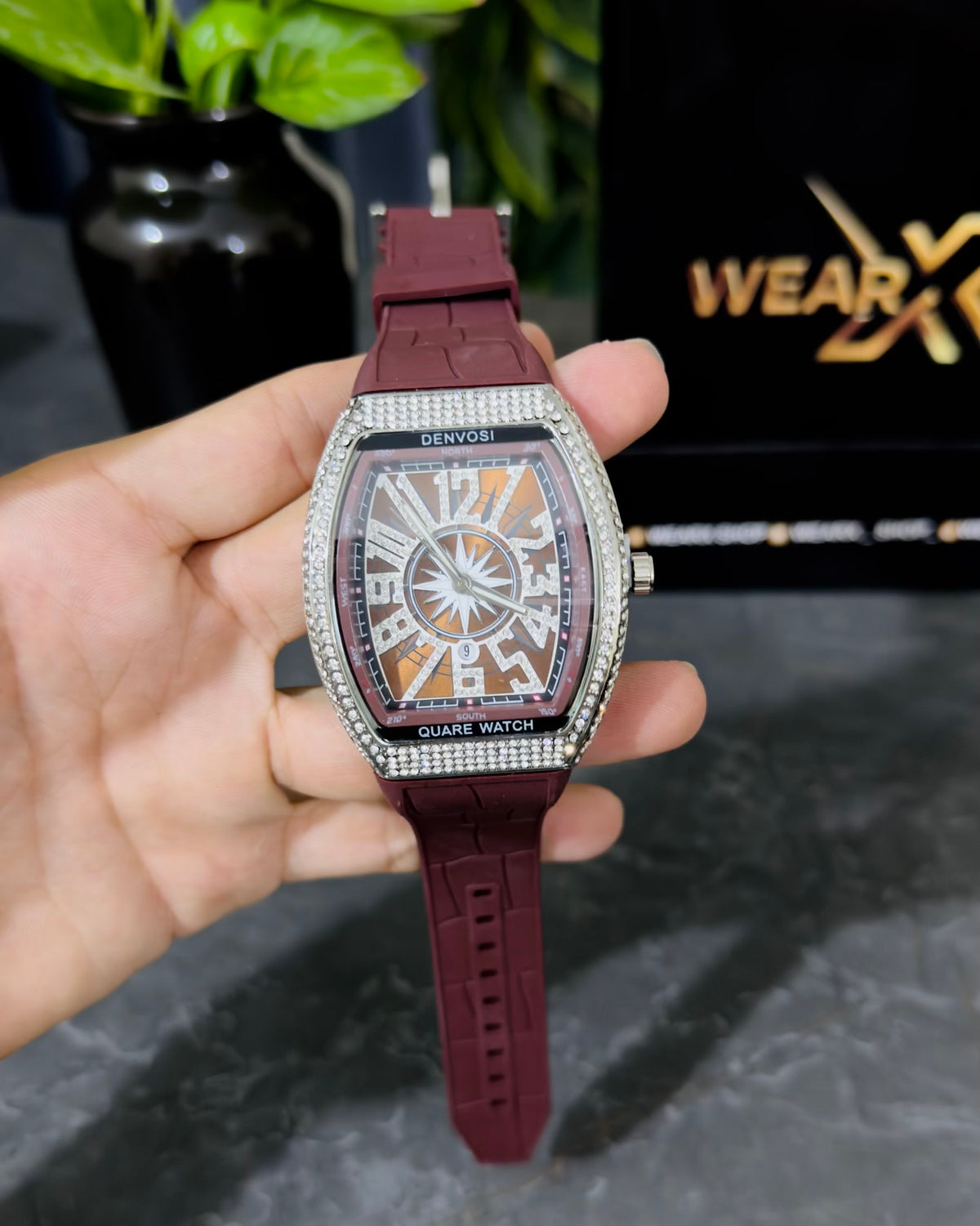 FM Diamond